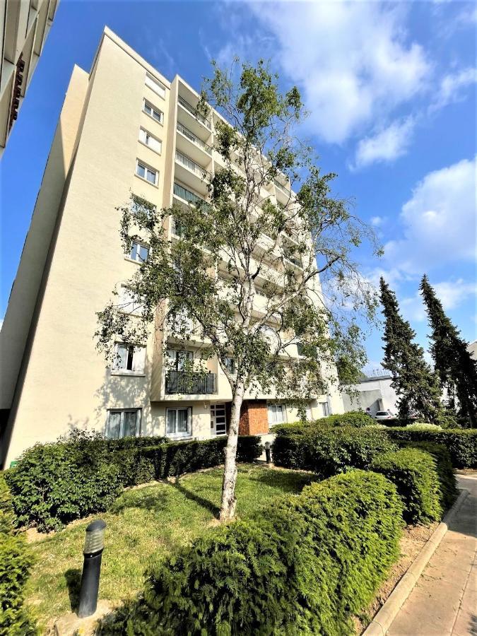 Brossolette Appartement T2 Spacieux Et Lumineux Balcon Vue Degagee Reims Exterior photo