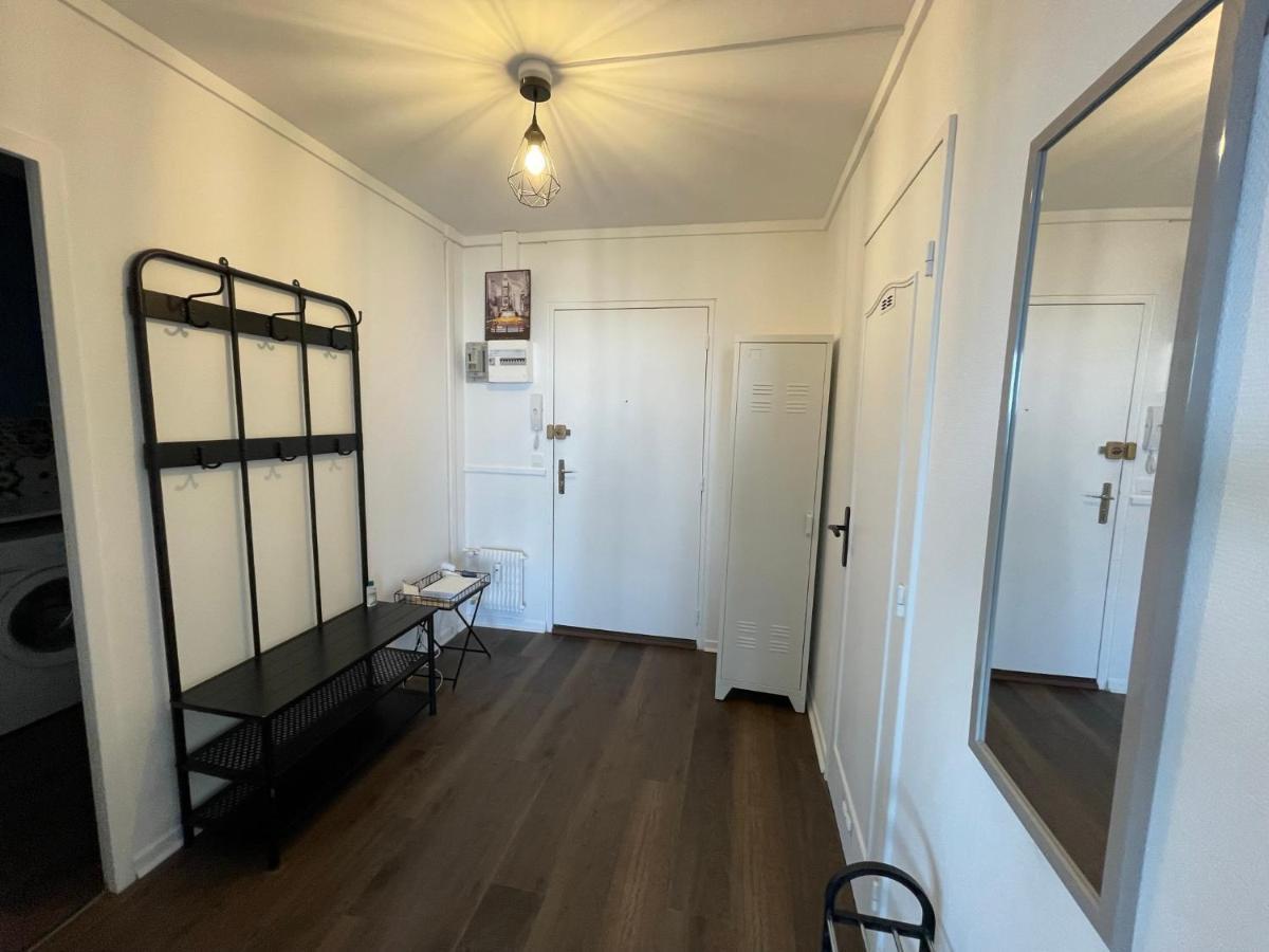 Brossolette Appartement T2 Spacieux Et Lumineux Balcon Vue Degagee Reims Exterior photo